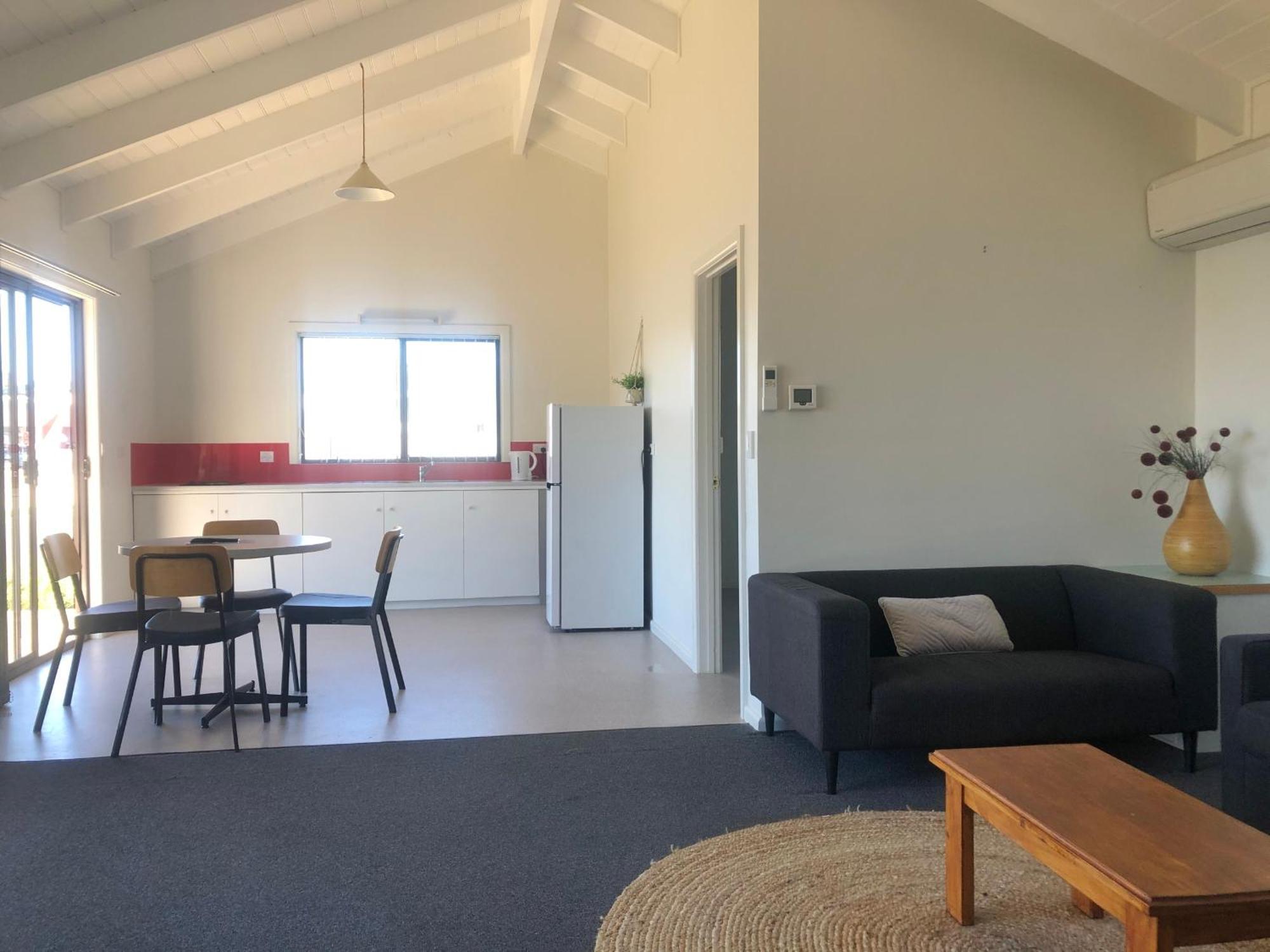 Eastcoaster Tasmania Hotel Orford Room photo